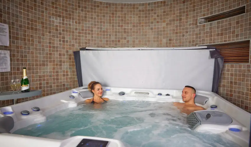 Bazilika alatti Panzi Esztergom - Hsvt 