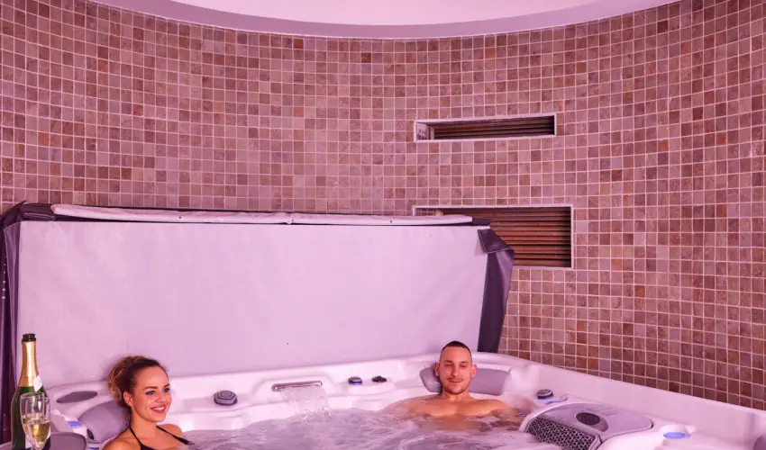 Bazilika alatti Panzi Esztergom - Hsvt 