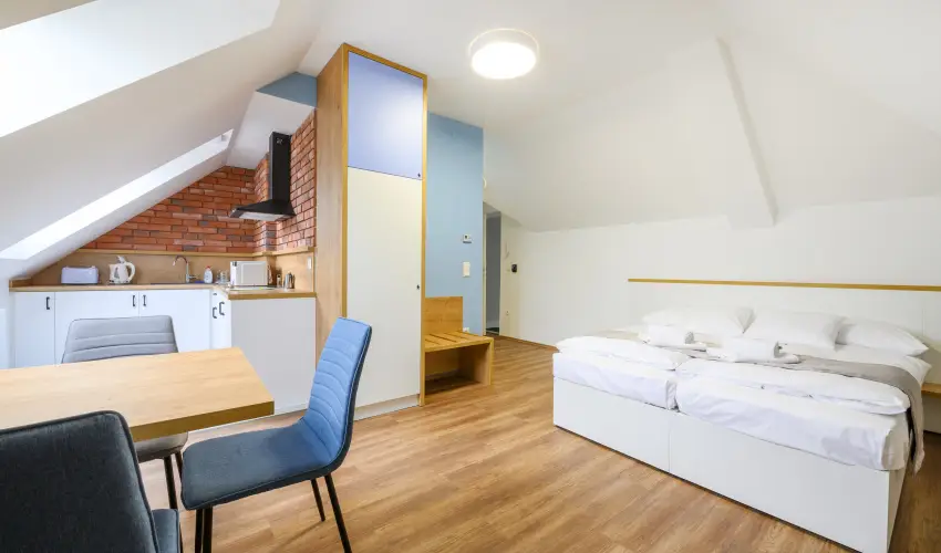 Berill Suites Srvr - Hsvt