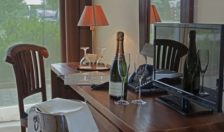 Szpia Bio & Art Hotel Zsmbk - Hsvt - teljes elrefizetssel