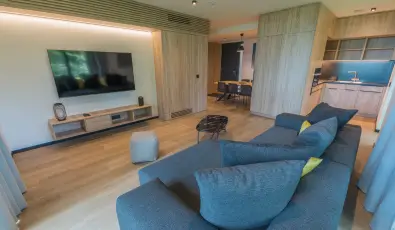 BJ81 Suite Hotel Sifok