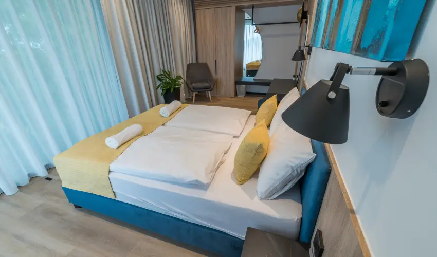 BJ81 Suite Hotel Sifok - Hsvt (min. 3 j)