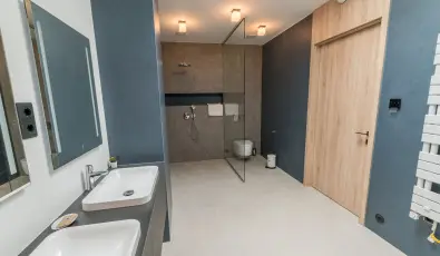 BJ81 Suite Hotel Sifok