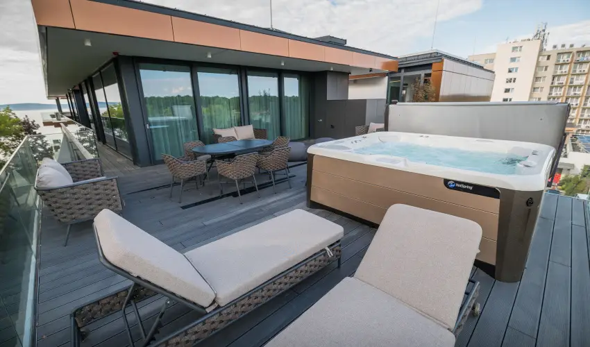 BJ81 Suite Hotel Sifok - Hsvt (min. 3 j)