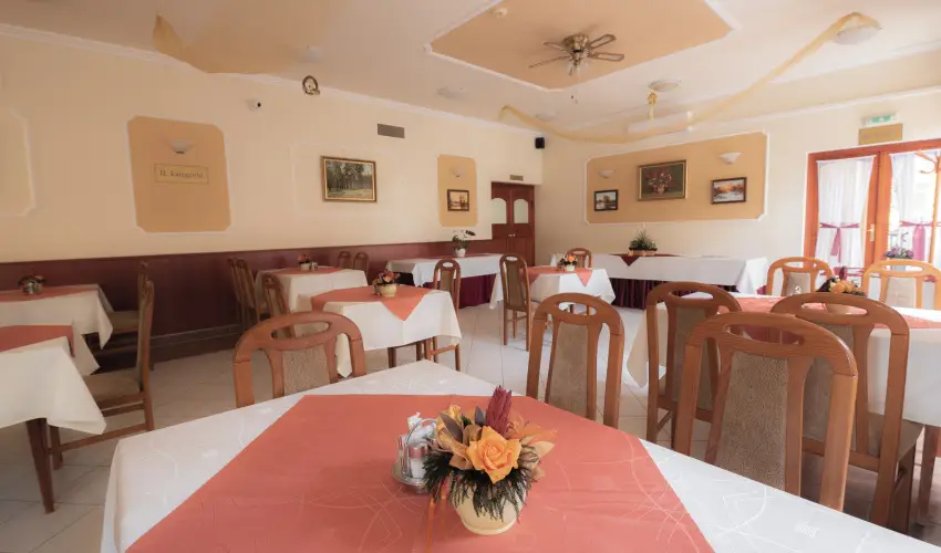 Boglrka Panzi-tterem  Mezkvesd - Hsvt (min. 2 j)