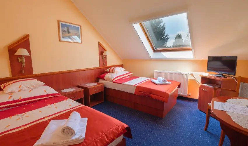 Boglrka Panzi-tterem  Mezkvesd - Hsvt (min. 2 j)