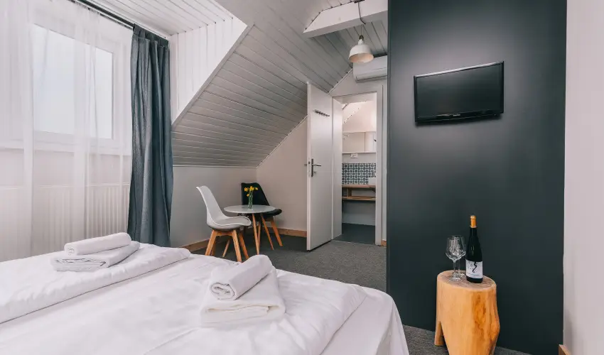 Borbartok Panzi Badacsonytomaj - Hsvt (min. 2 j)