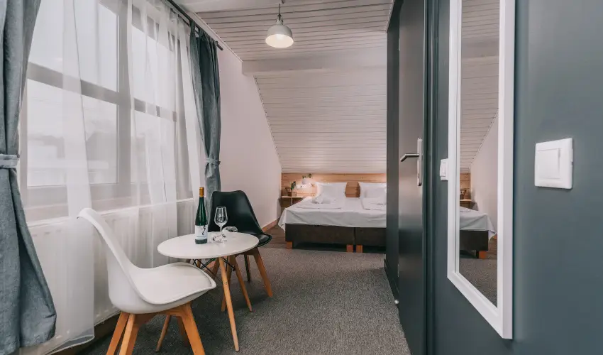 Borbartok Panzi Badacsonytomaj - Hsvt (min. 2 j)