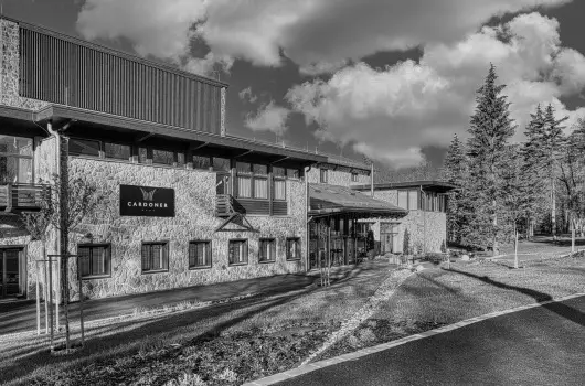 Cardoner Hotel - H�sv�t - teljes el�refizet�ssel (min. 2 �j)