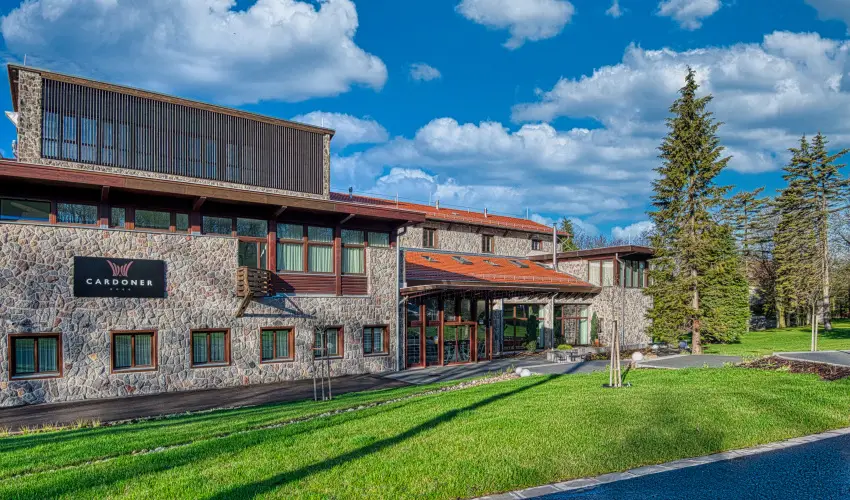 Cardoner Hotel Pilisszentkereszt - Hsvt (min. 2 j)