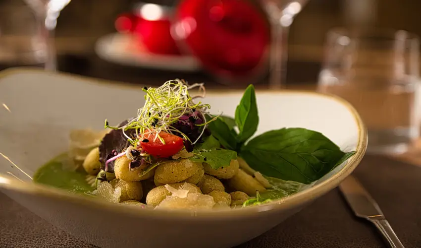 Cardoner Hotel Pilisszentkereszt - Hsvt (min. 2 j)