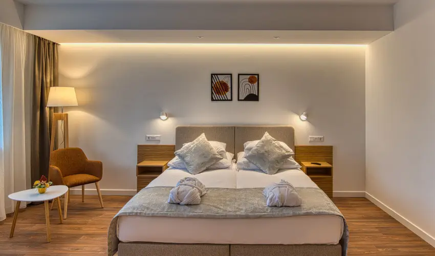 Cardoner Hotel Pilisszentkereszt - Hsvt (min. 2 j)