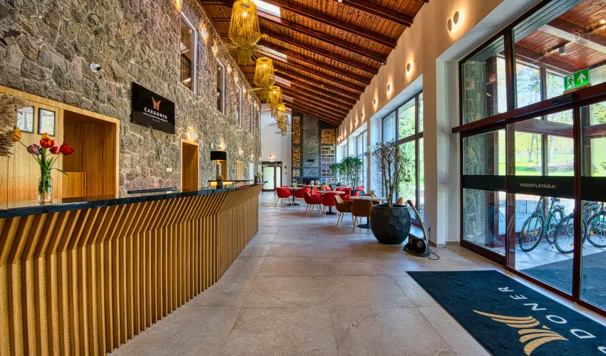 Cardoner Hotel Pilisszentkereszt - Hsvt (min. 2 j)