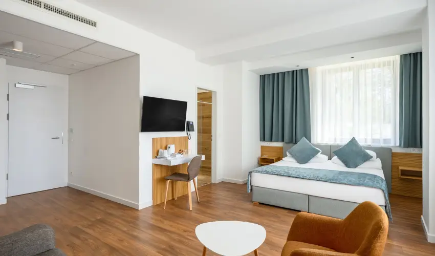 Cardoner Hotel Pilisszentkereszt - H�sv�t (min. 2 �j)
