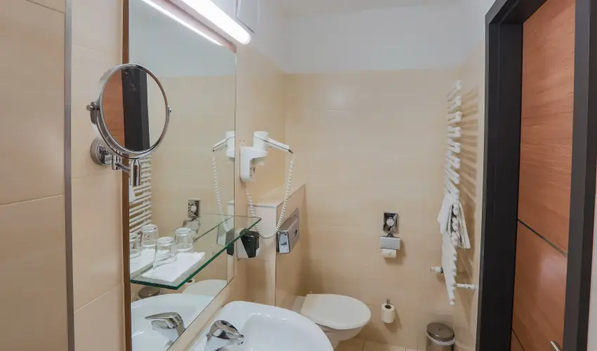 CE Plaza Hotel Si�fok - CE Plaza H�sv�t (min. 3 �j)