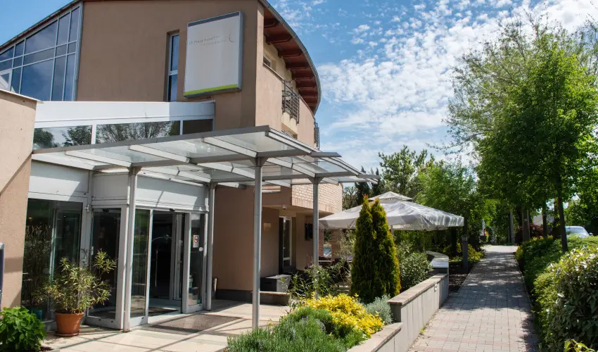 CE Plaza Hotel Si�fok - CE Plaza H�sv�t (min. 3 �j)