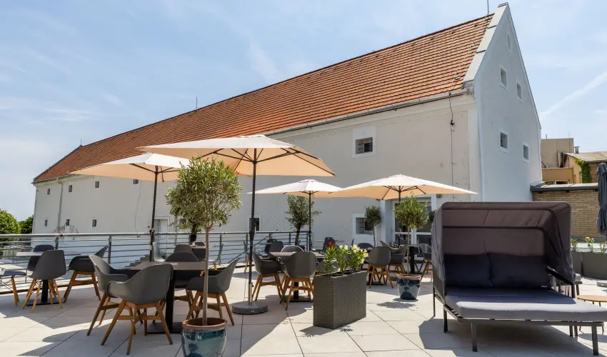 CE Plaza Hotel Si�fok - CE Plaza H�sv�t (min. 3 �j)