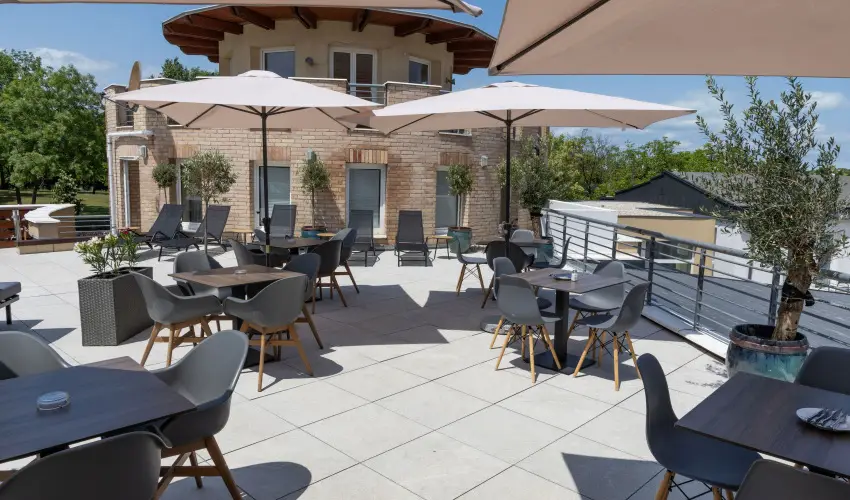 CE Plaza Hotel Si�fok - CE Plaza H�sv�t (min. 3 �j)