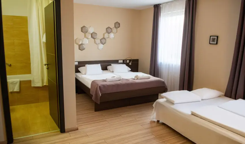 CE Plaza Hotel Si�fok - CE Plaza H�sv�t (min. 3 �j)