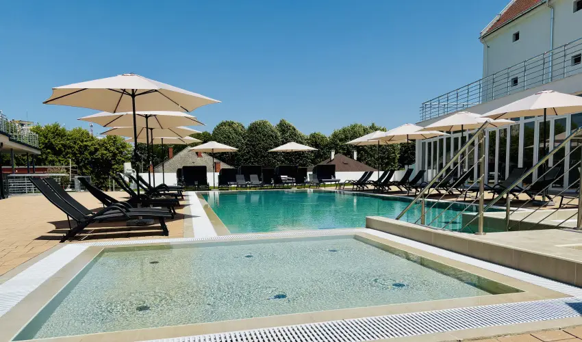 CE Plaza Hotel Si�fok - CE Plaza H�sv�t (min. 3 �j)