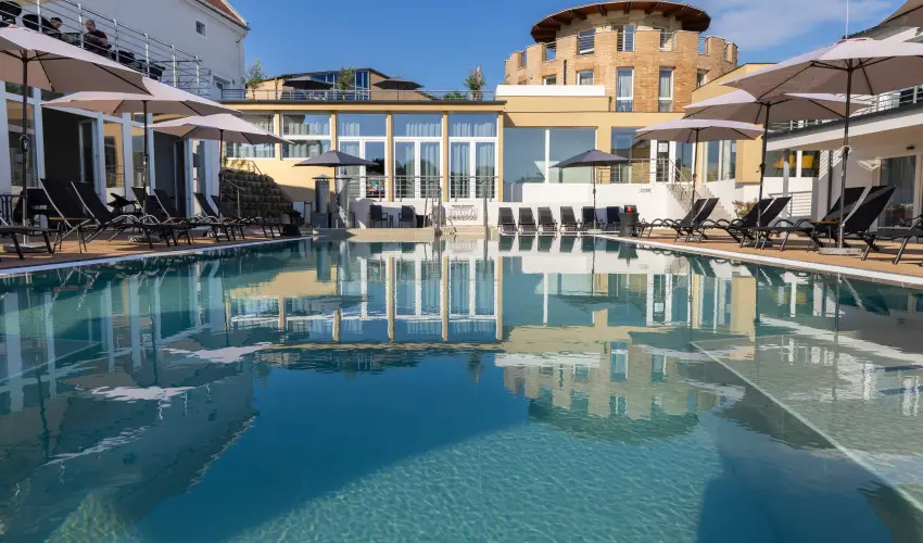 CE Plaza Hotel Si�fok - CE Plaza H�sv�t (min. 3 �j)