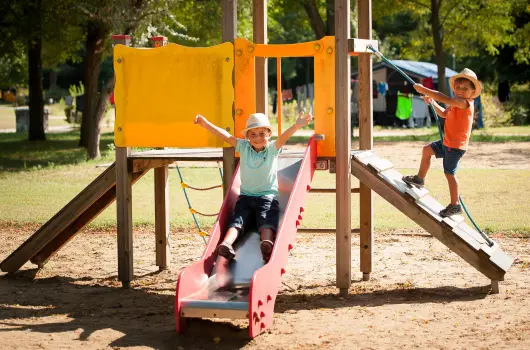 Cegl�df�rd� Apartmanpark �s Kemping - H�sv�t (min. 2 �j)