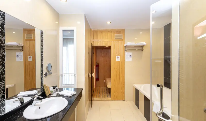 Colosseum Wellness Hotel Mrahalom - Hsvt (min. 3 j)