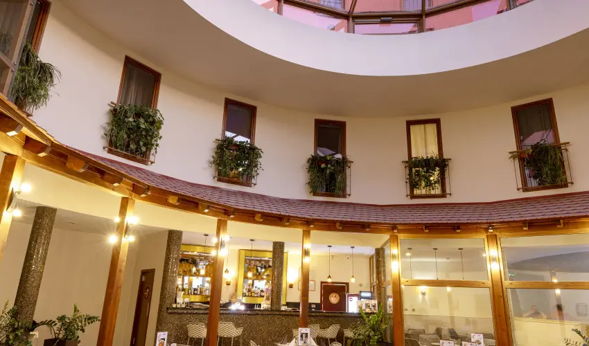 Colosseum Wellness Hotel Mrahalom - Hsvt (min. 3 j)