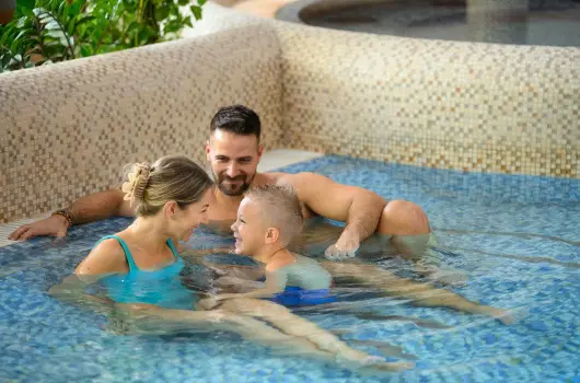 Colosseum Wellness Hotel - H�sv�t (min. 3 �j)