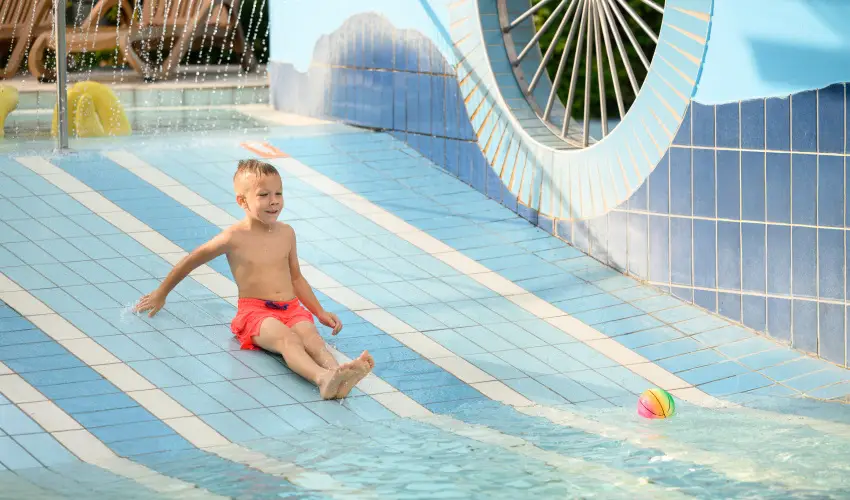 Colosseum Wellness Hotel M�rahalom - H�sv�t (min. 2 �j)