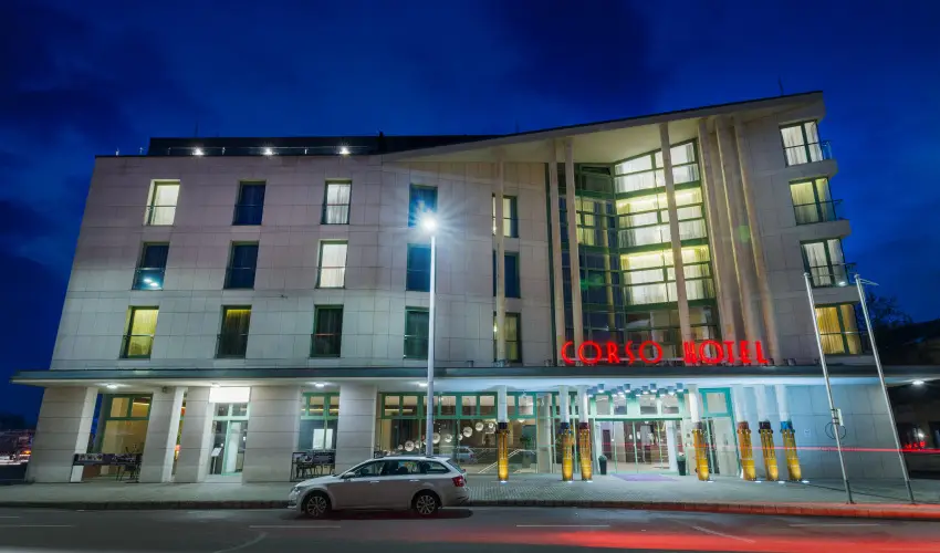 Corso Hotel Pcs Pcs - Hsvt - teljes elrefizetssel