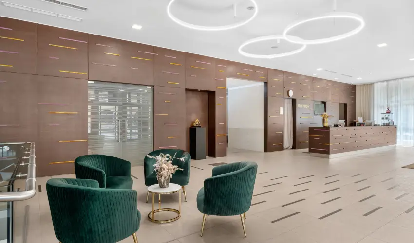 Corso Hotel Pcs Pcs - Hsvt - teljes elrefizetssel