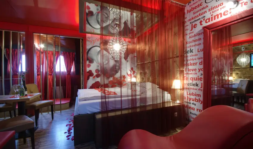 Corvin Hotel Gyula - Hsvt (min. 3 j)