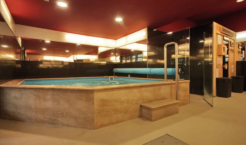 Corvin Hotel Gyula - Hsvt (min. 3 j)