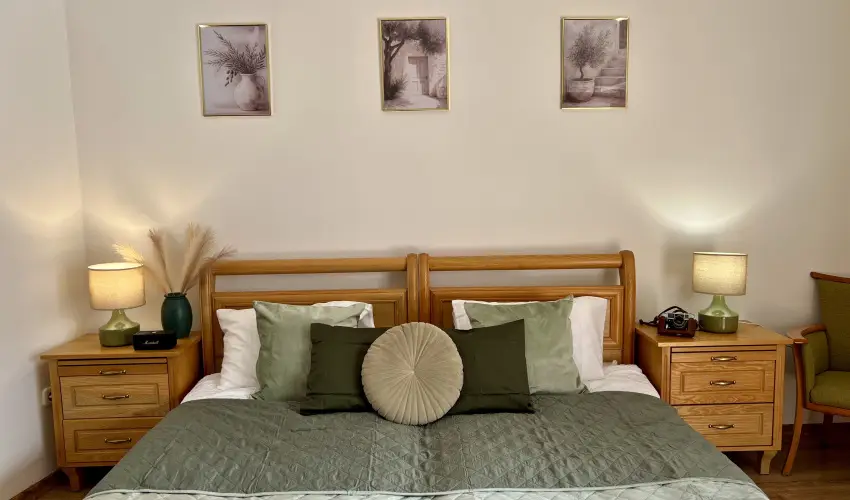 Cottage Apartman Gyula Gyula - Hsvti kiruccans Gyuln