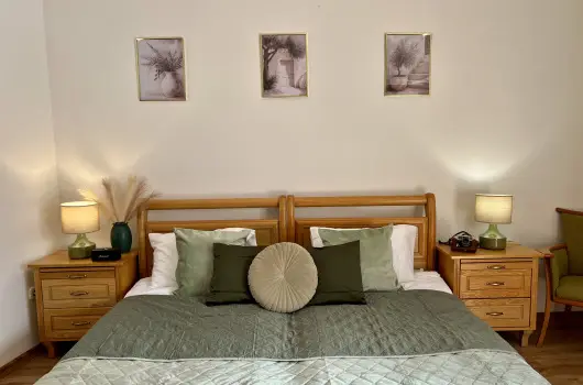 Cottage Apartman Gyula - Hsvti kiruccans Gyuln