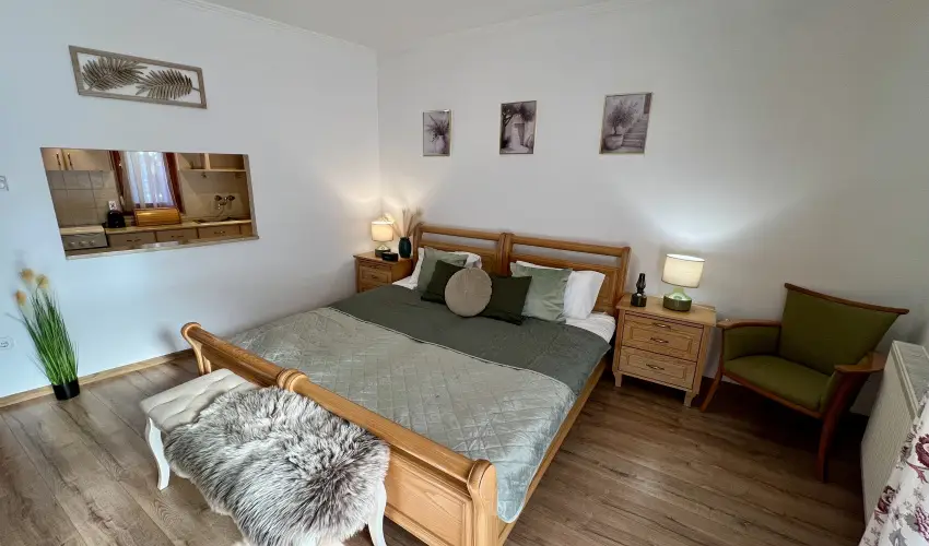 Cottage Apartman Gyula Gyula - Hsvti kiruccans Gyuln