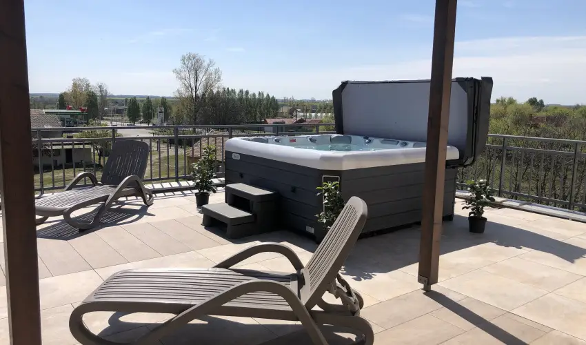 Solaris Apartman & Resort Cserkesz�l� - H�sv�t 