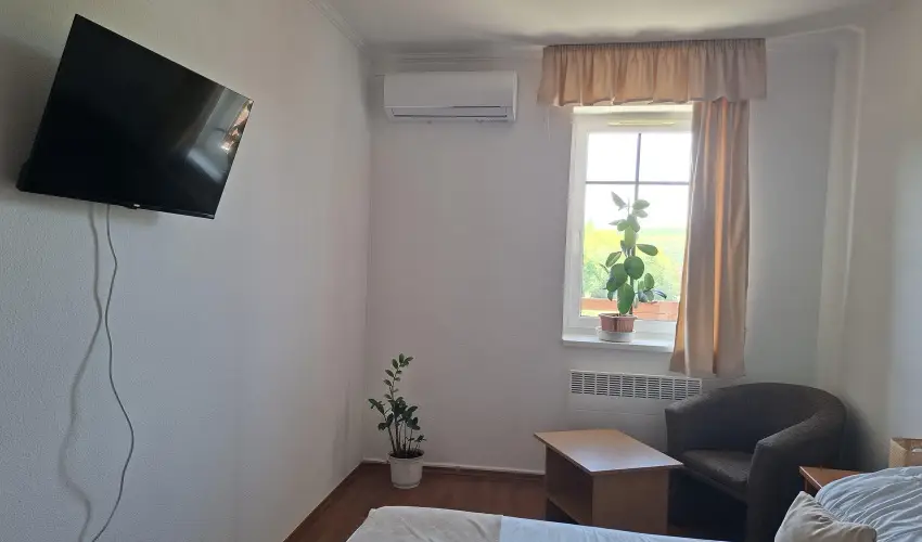D&A Apartmanh�z Egerszal�k - H�sv�t