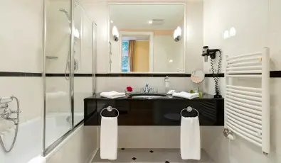 gr�f Degenfeld Kast�lysz�ll� Tarcal