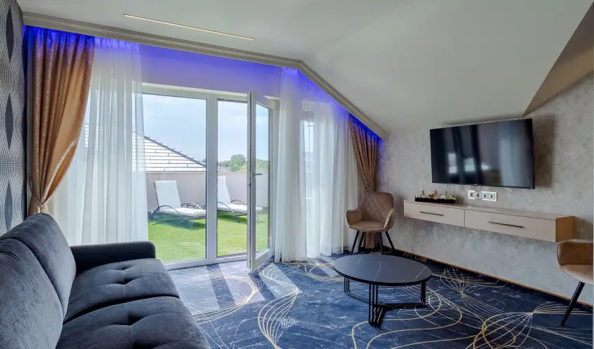 Diamond Panzi Hajdszoboszl - Hsvt - teljes elrefizetssel