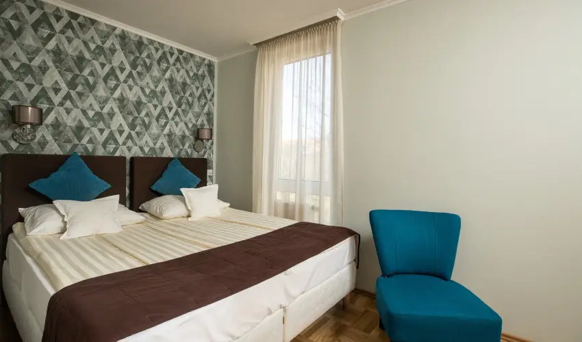 Dm Hotel Szeged - Hsvt - teljes elrefizetssel