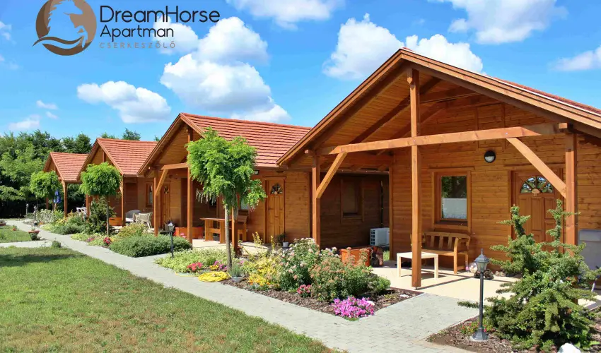 Dream Horse Apartman Cserkeszl - Hsvt (min. 2 j)