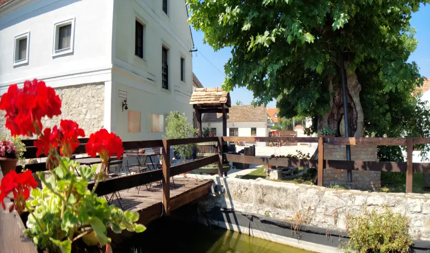 Edvy Malom Fogadó és Barokk Udvarház Pápa - Húsvét (min. 2 éj)