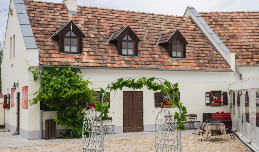 Edvy Malom Fogadó és Barokk Udvarház Pápa - Húsvét (min. 2 éj)