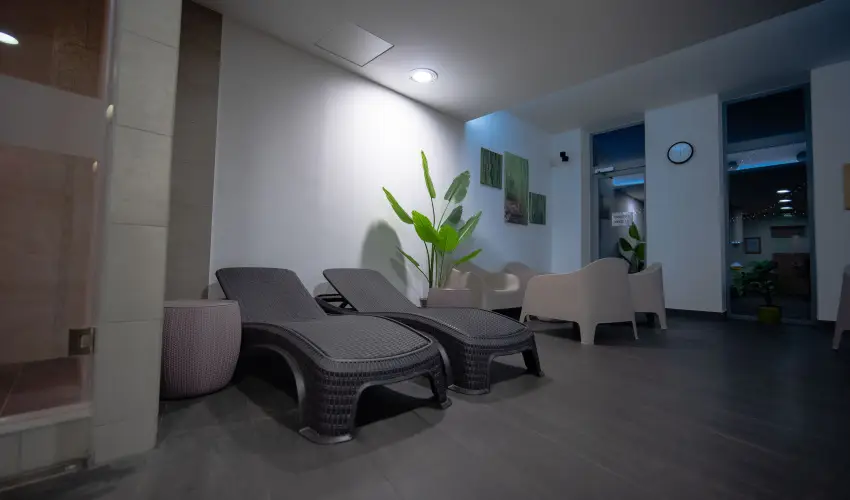 Eleven Business & Sport Hotel Jszrokszlls - Hsvt