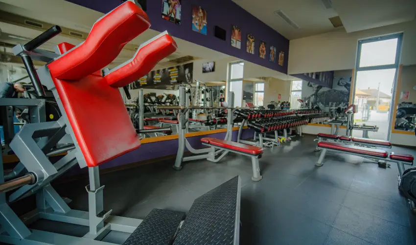 Eleven Business & Sport Hotel Jszrokszlls - Hsvt