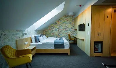 Eleven Business & Sport Hotel Jszrokszlls