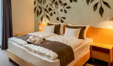 Eleven Business & Sport Hotel Jszrokszlls