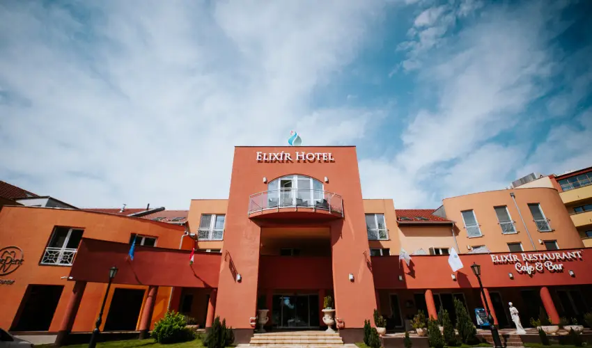 Elix�r Medical Wellness Hotel M�rahalom - H�sv�t (min. 3 �j)